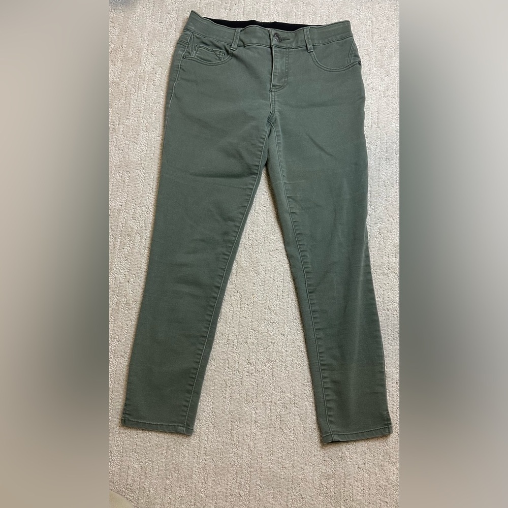 Women’s Bass army green ankle pants (4)